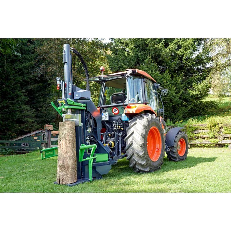 Brennholz-Spalter Robust Ranger V 160 Einsatz